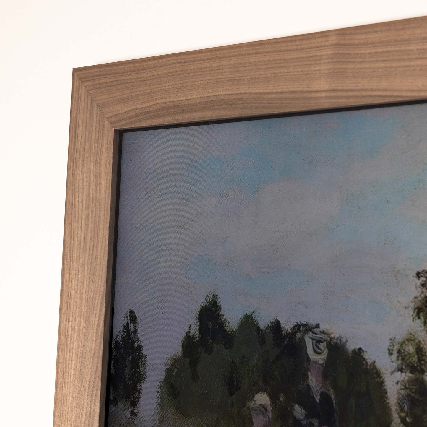 TV mount with natural walnut texture for Samsung The Frame TV