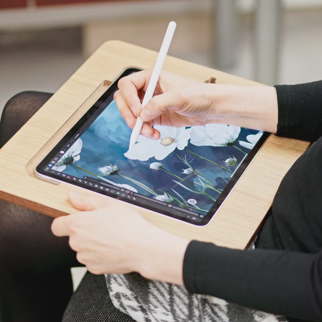Different ways of using a wooden board for ipad and samsung tab and showcasing its multiple qualities