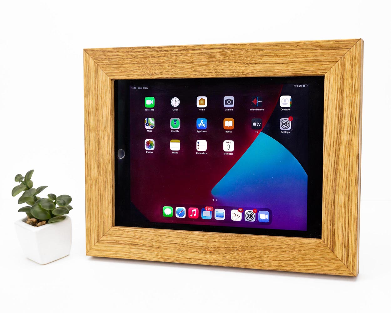 personalised wall jukebox for iPad. Frame for iPad, Oak Hardwood Tablet Mounting Frame, Holder for iPad Wall, Wood Tablet Stand, Planner for iPad, Tablet Display Frame,