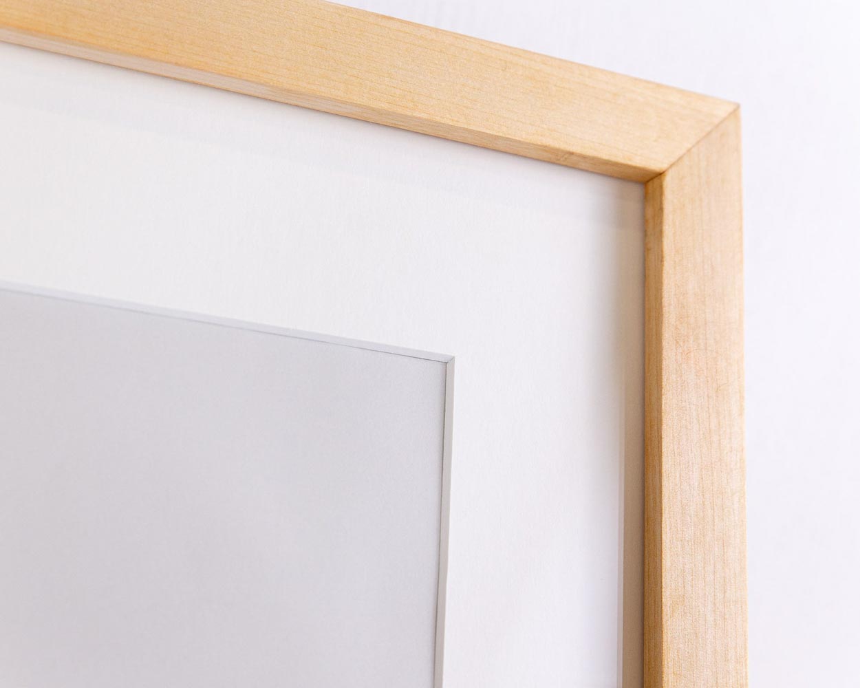 Cadre photo naturel au design moderne en bois de bouleau massif 23 mm