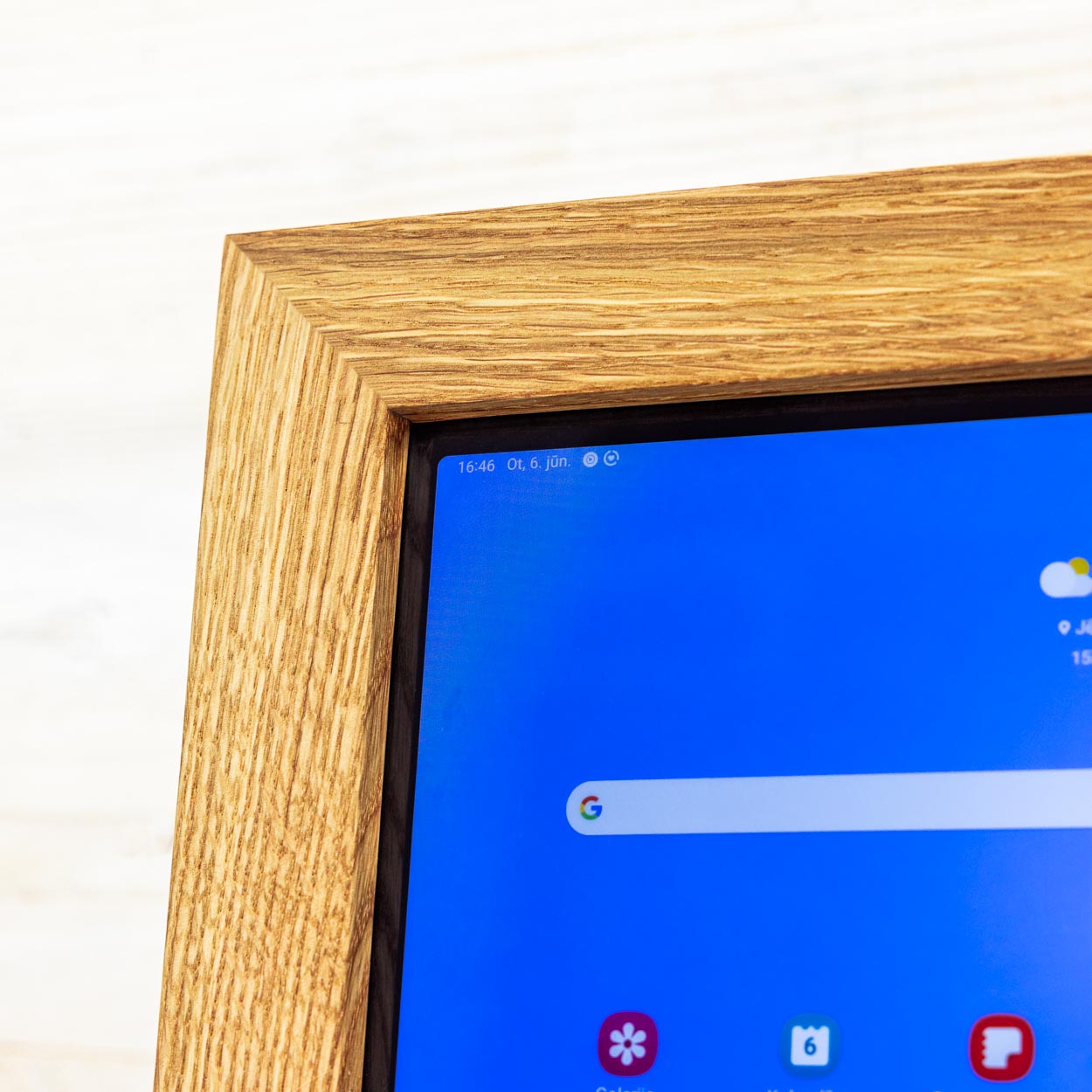 Hardwood, Strong joints for your Samsung frame