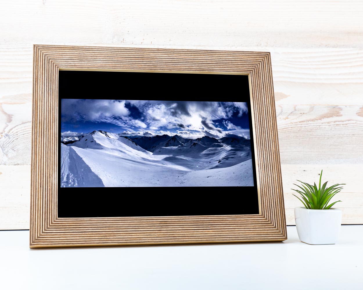 Digital Picture frame for ipad
